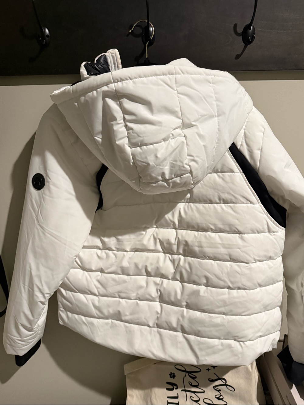 Michael Kors White Jacket with Black MK Logo - Picture 3 of 3